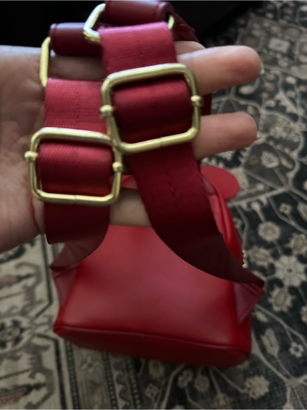 Disney loungefly Red Minnie Bow Mini Backpack with Gold Hardware - Picture 5 of 10